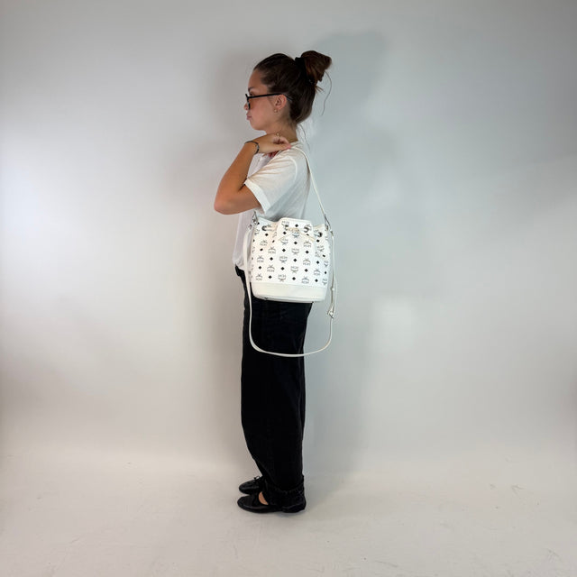 MCM Handtasche Dessau Bucket