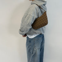 Gucci Pochette Croissant