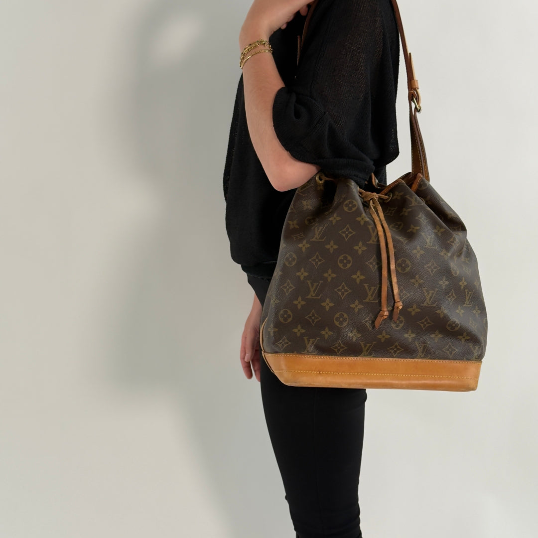 Louis Vuitton Sac Noé Large Shoulder Bag