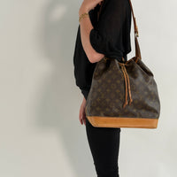 Louis Vuitton Sac Noé Large Shoulder Bag