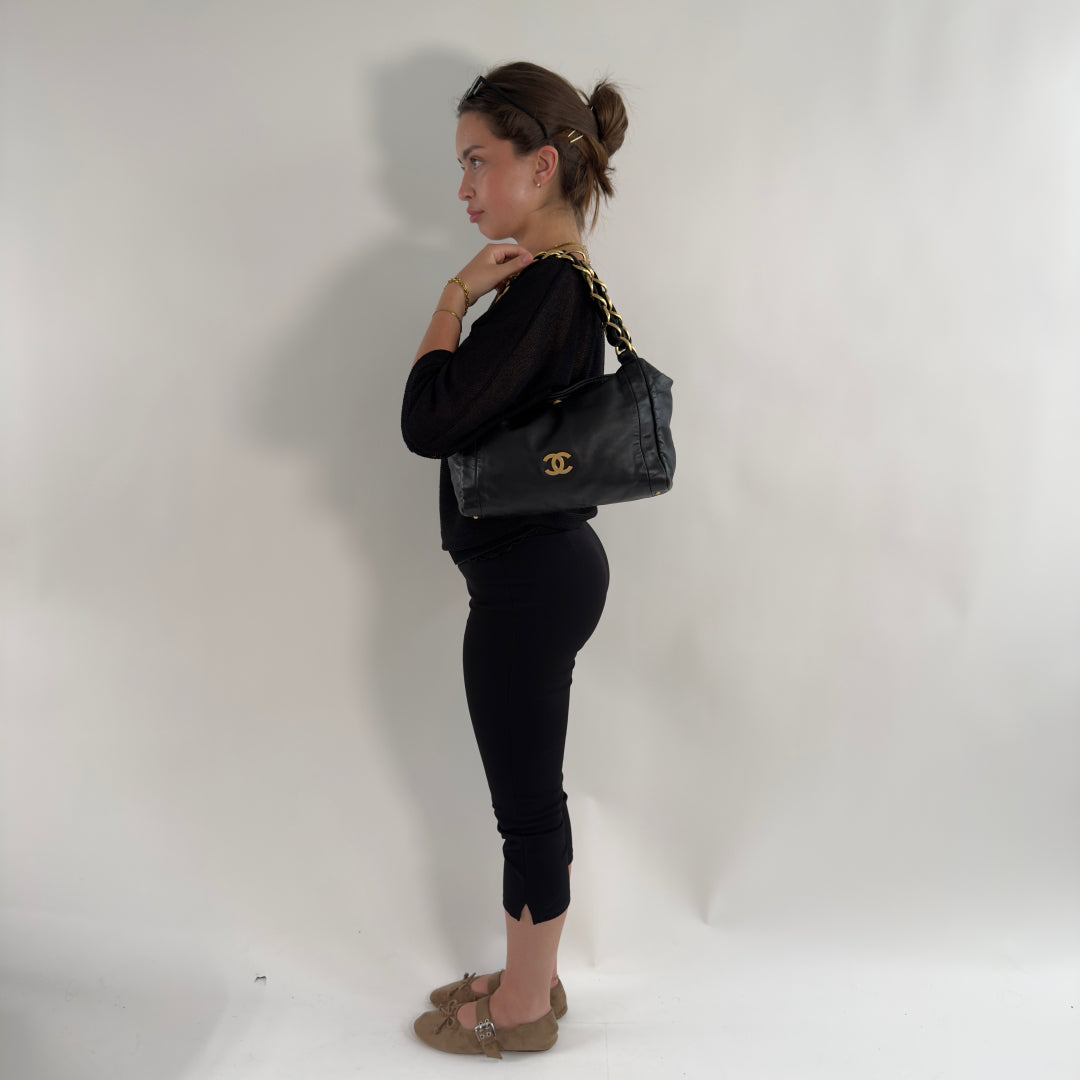 Chanel Schultertasche Hobo