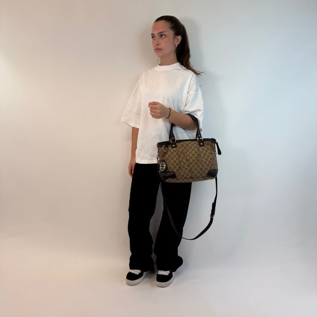 Gucci Handtasche Sukey beige