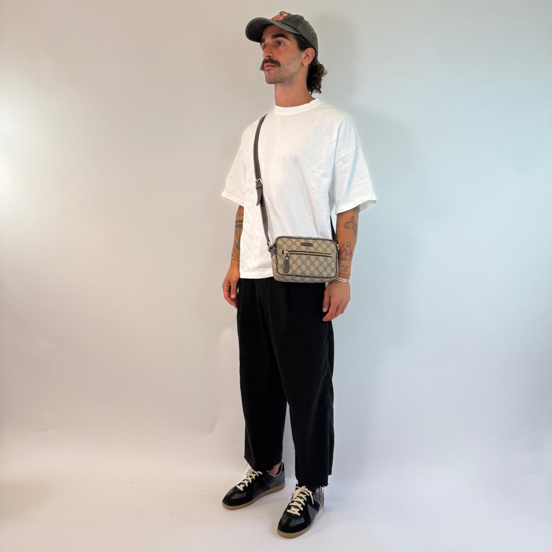 Gucci Umhängetasche rechteckig monogram beige