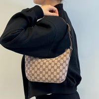 Gucci Pochette Croissant
