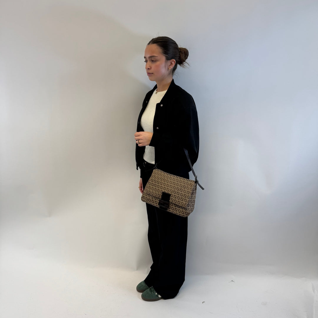 Fendi Schultertasche Mamma Baguette
