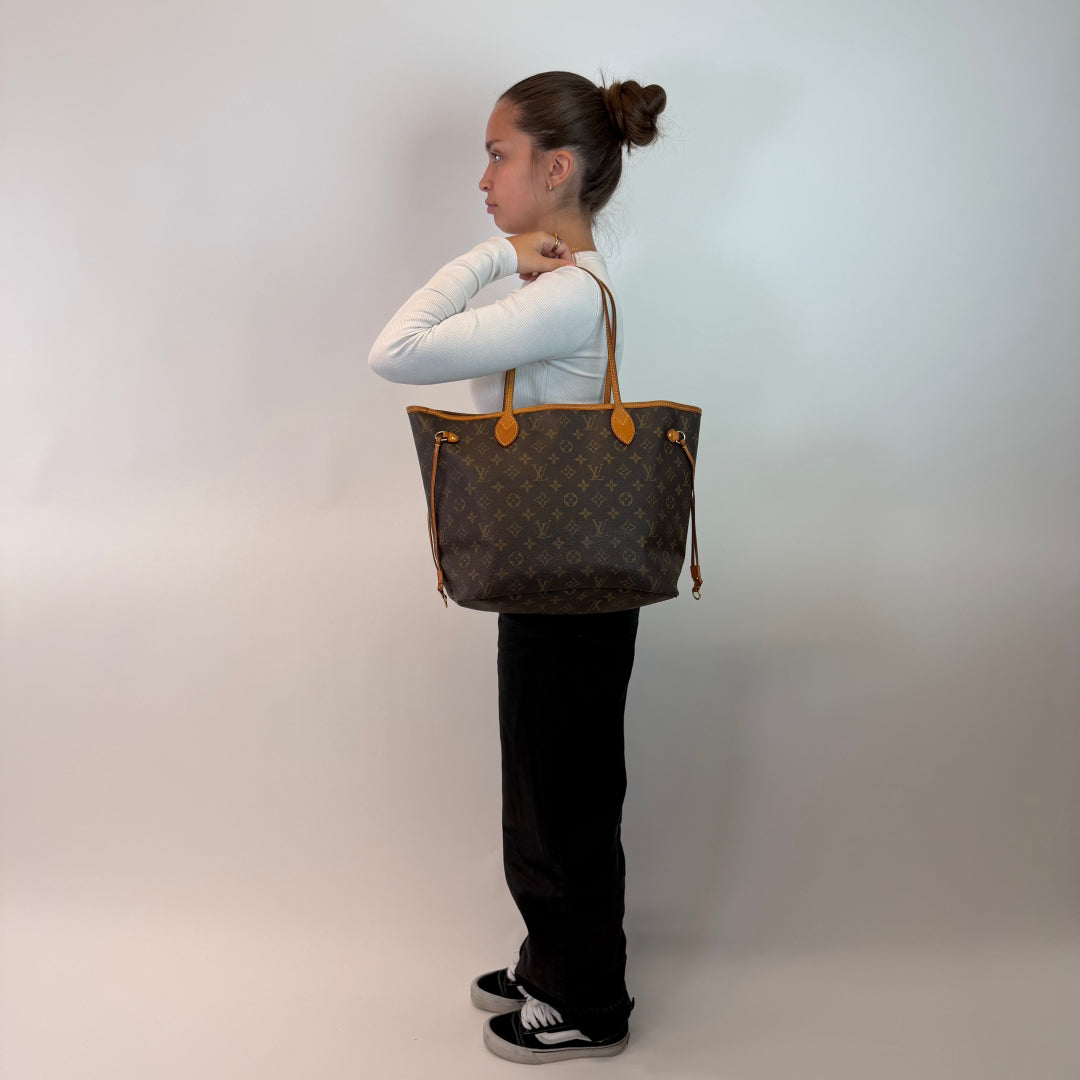 Neverfull MM handbag
