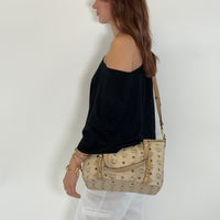 MCM Handtasche mit Nieten