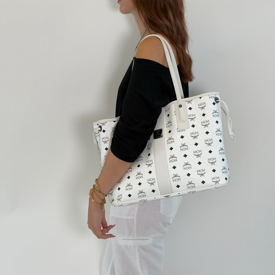 MCM Liz Reversible Tote Bag In Visetos, Medium