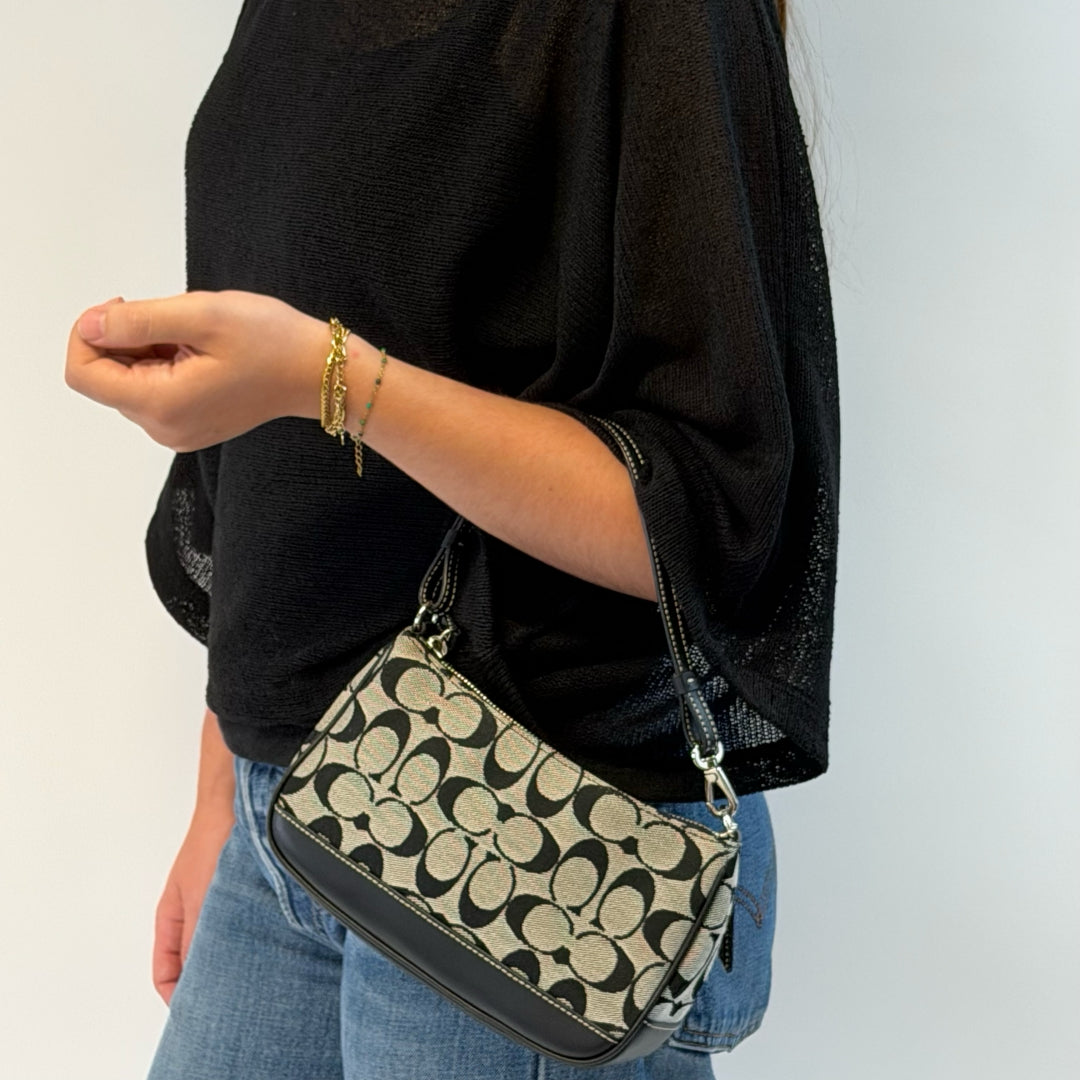 Coach Pochette Signature