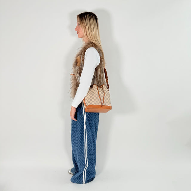 Schultertasche Sac Noé BB Damier Azur