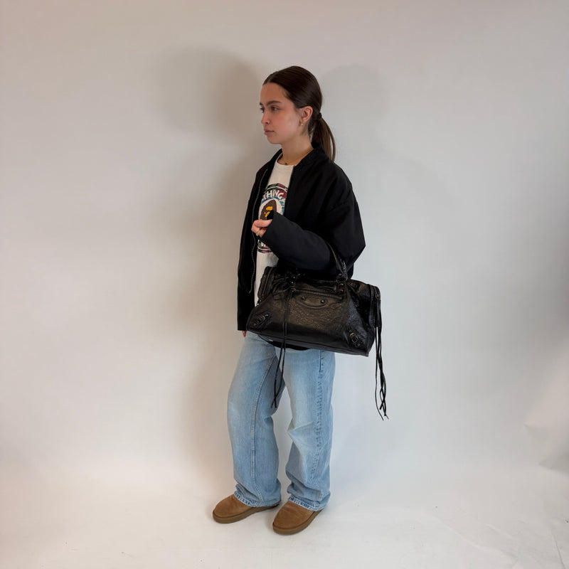 Giant City handbag