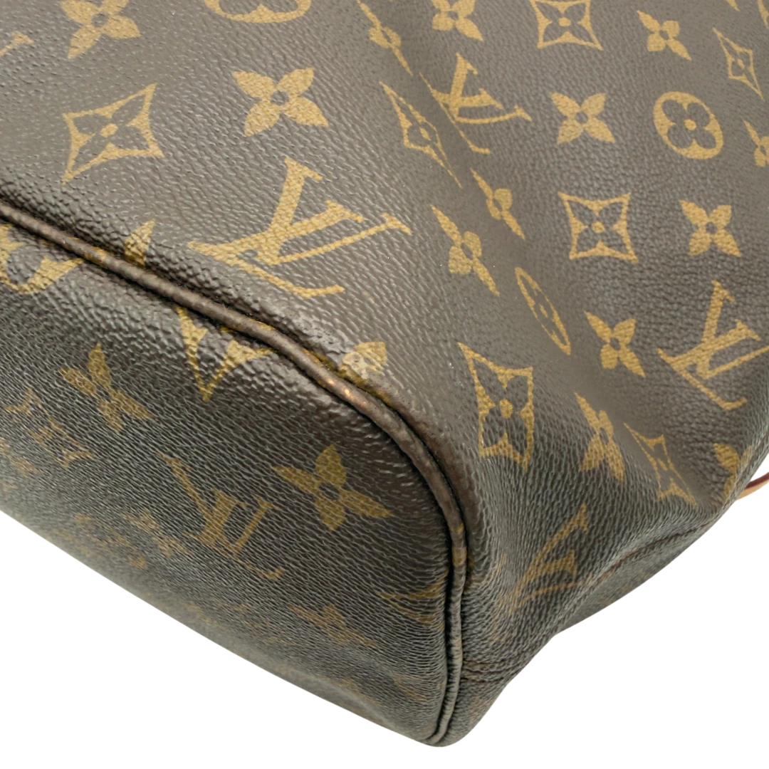 Louis Vuitton Neverfull MM Tote Bag