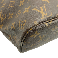 Louis Vuitton Neverfull MM Tote Bag