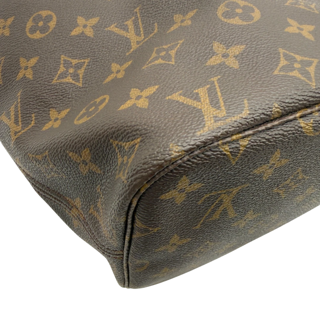 Louis Vuitton Neverfull MM Tote Bag