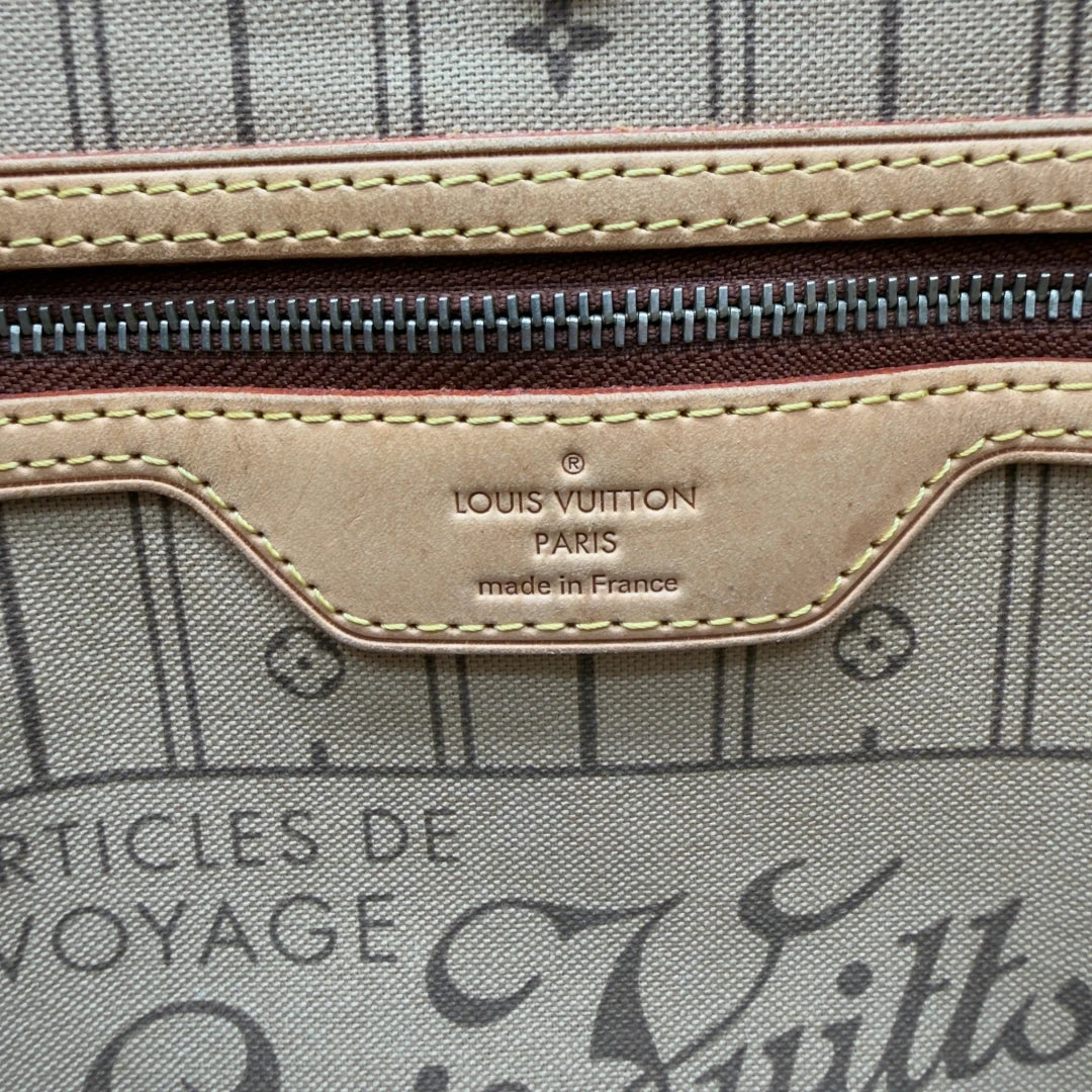 Louis Vuitton Neverfull MM Tote Bag