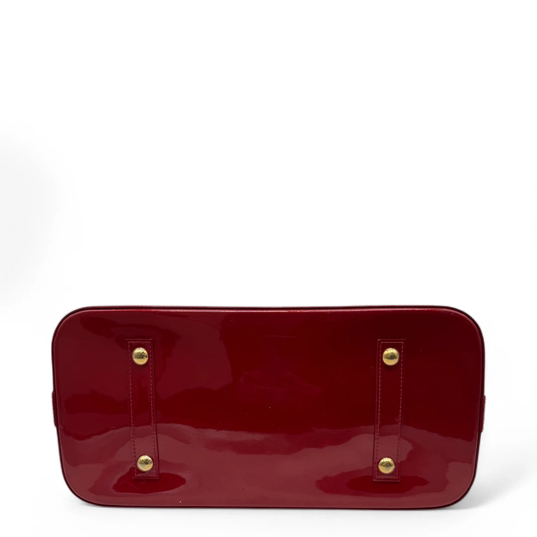 Louis Vuitton handbag Alma GM Vernis red