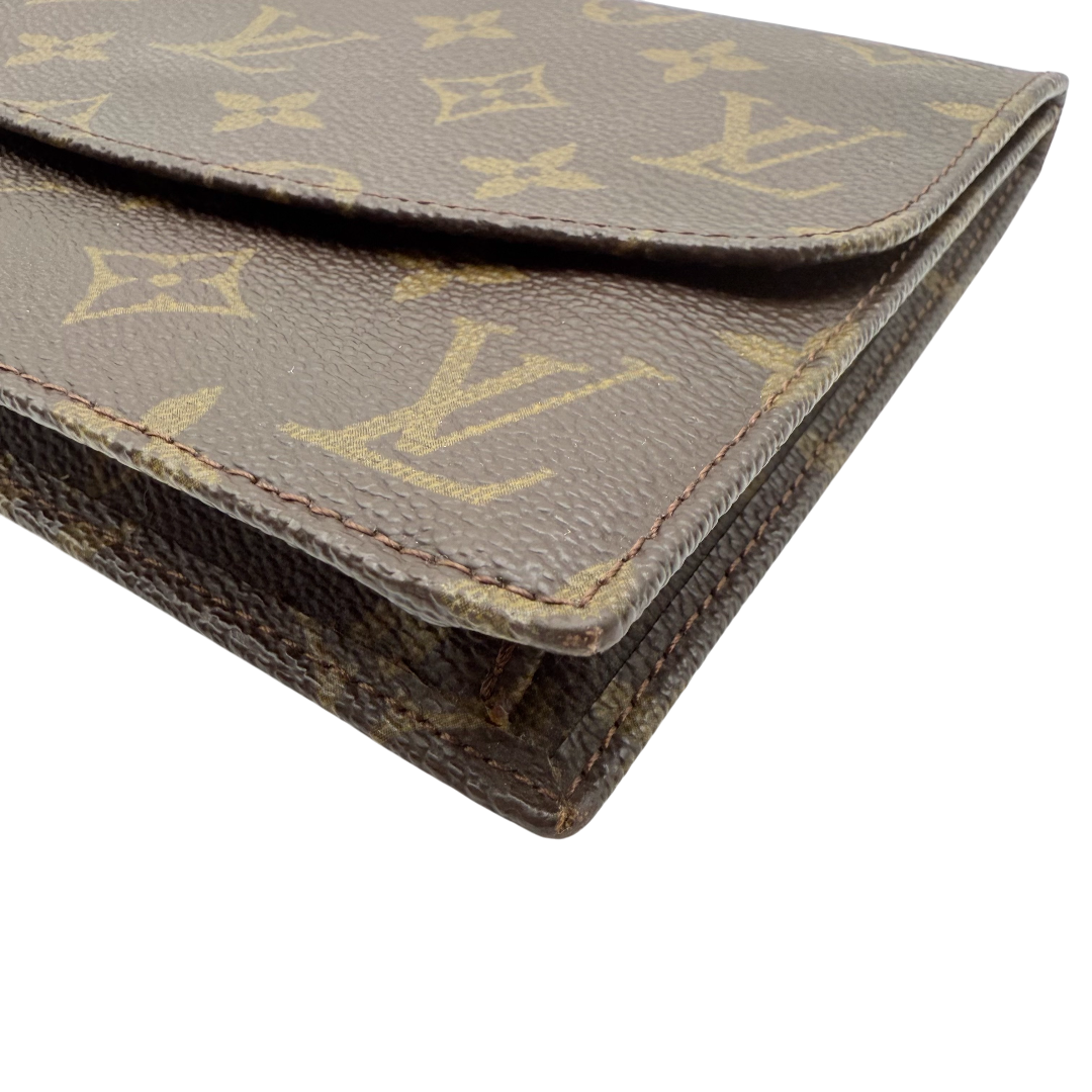 Louis Vuitton Clutch Multi Case