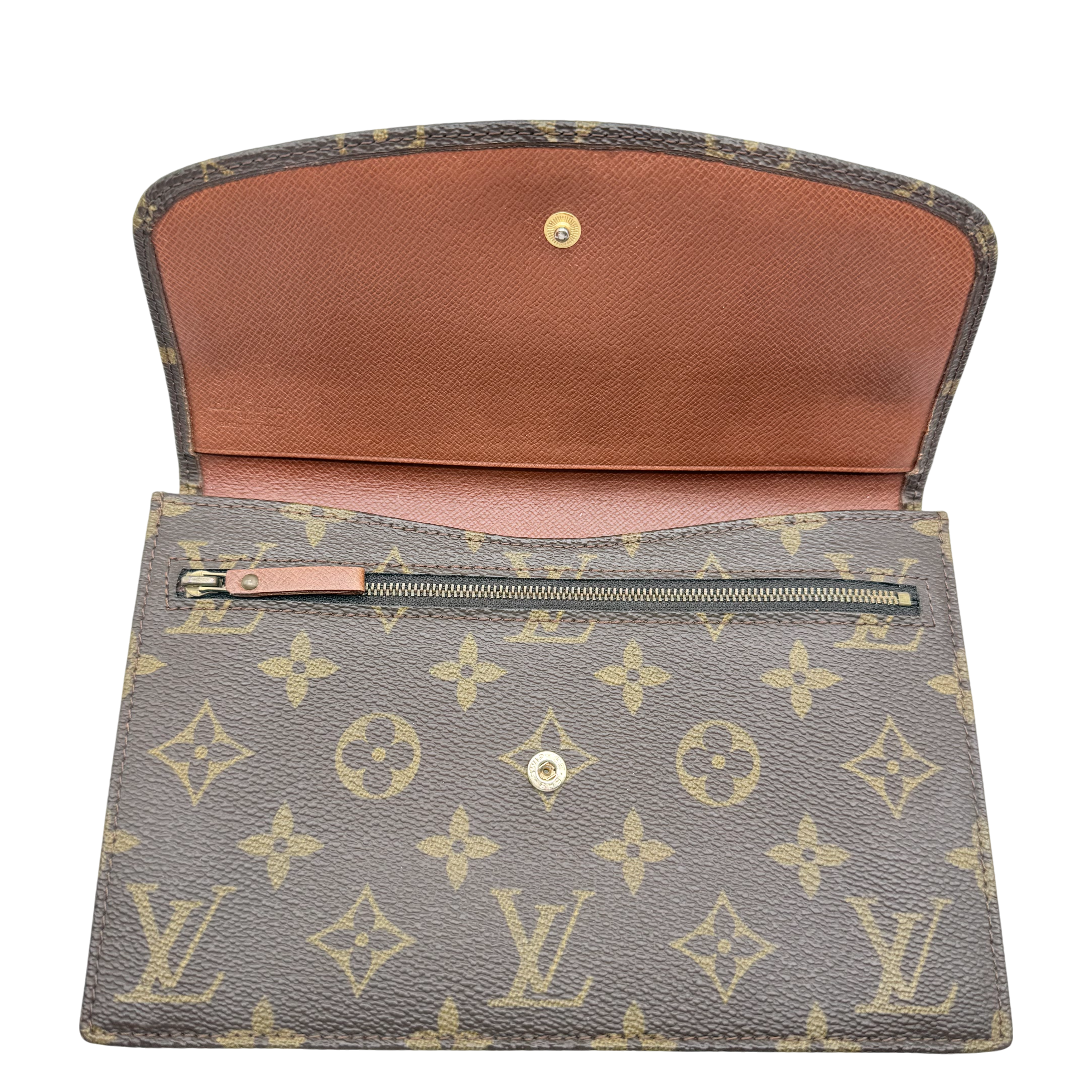 Louis Vuitton Clutch Multi Case