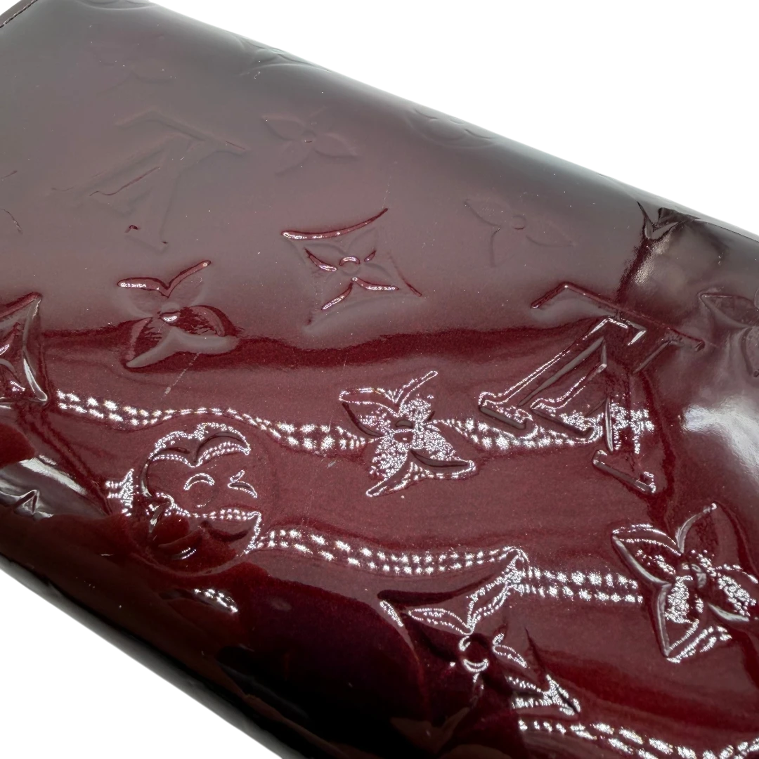 Louis Vuitton Sarah Vernis Wallet