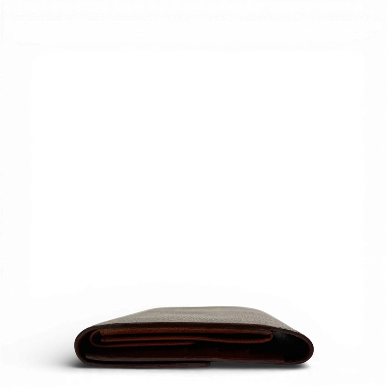 Wallet International