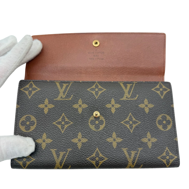 Wallet International
