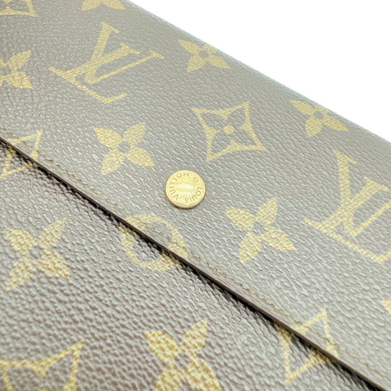 Louis Vuitton International Wallet