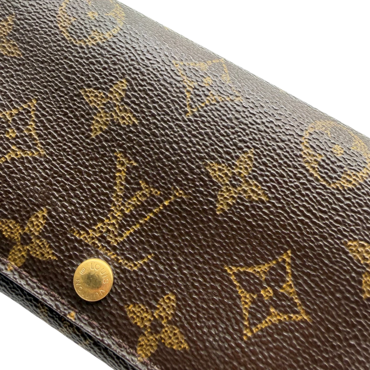 Louis Vuitton Geldbeutel Portefeuille Tresor monogram braun – Prägung im Detail