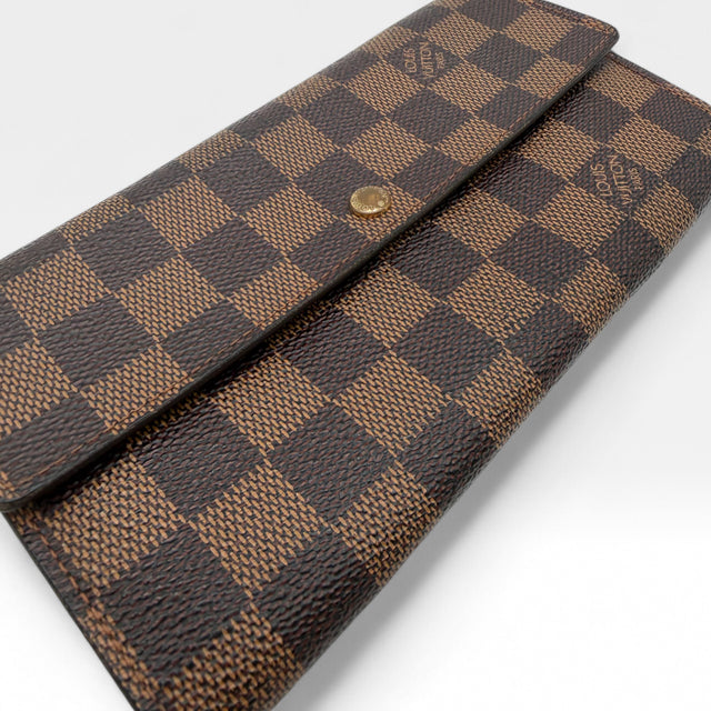 Damier Ebene wallet