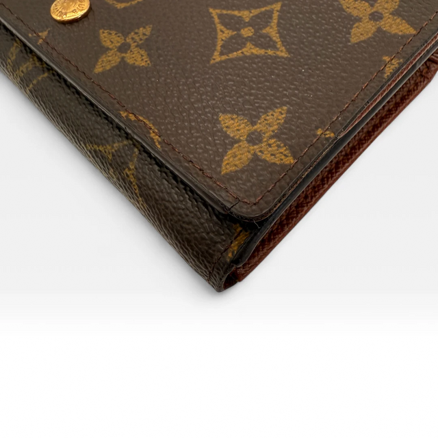 Louis Vuitton wallet tresor
