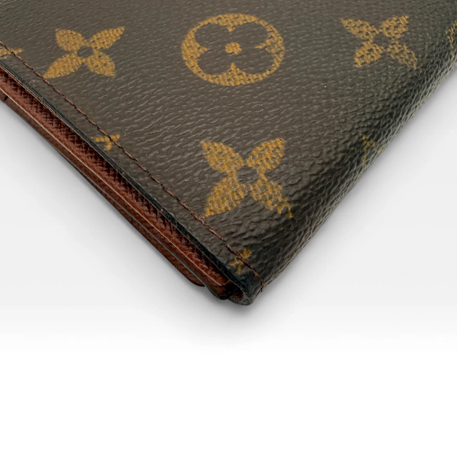 Louis Vuitton wallet tresor