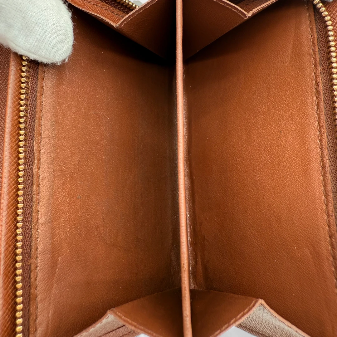 Louis Vuitton wallet tresor
