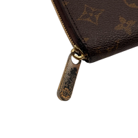 Louis Vuitton Zippy Wallet