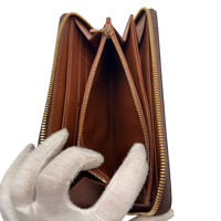 Louis Vuitton Zippy Wallet