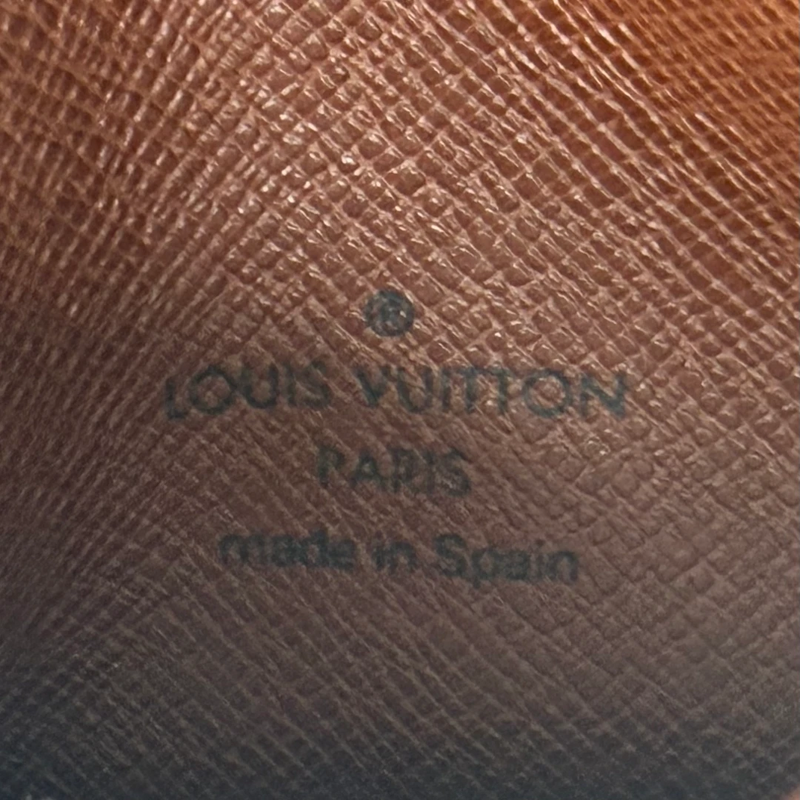 Louis Vuitton Wallet / Card Holder