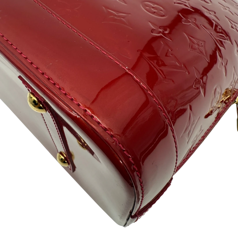 Louis Vuitton handbag Alma GM Vernis