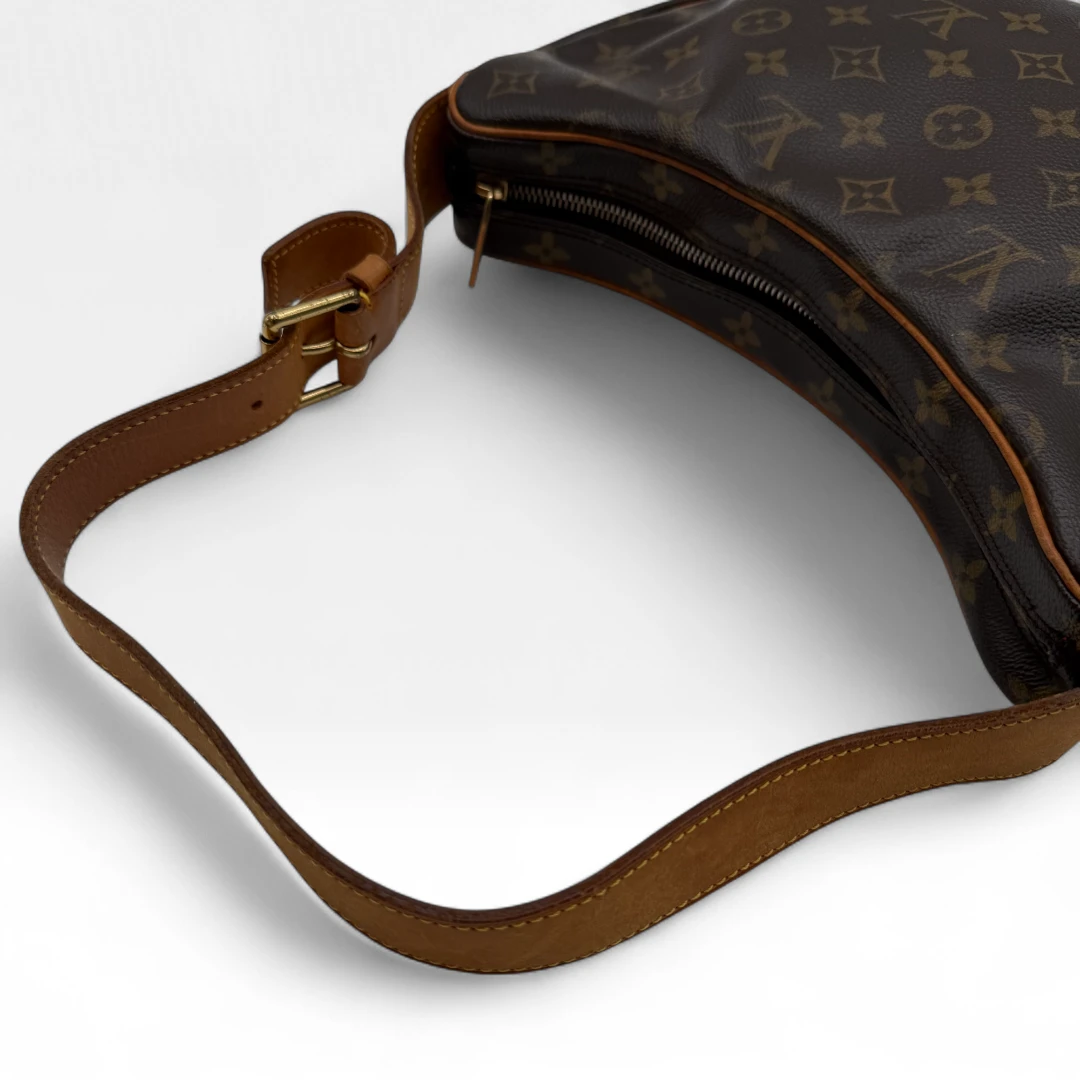 Louis Vuitton Handtasche Croissant MM