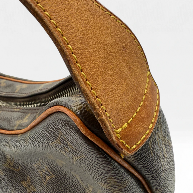 Louis Vuitton Handtasche Croissant MM