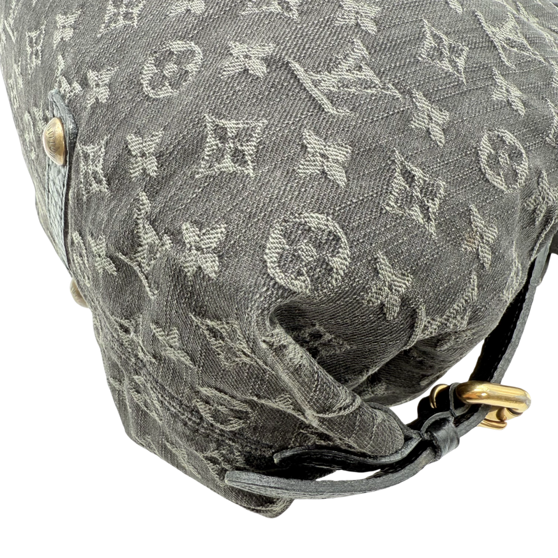 Louis Vuitton Neo Cabby MM Denim Handbag
