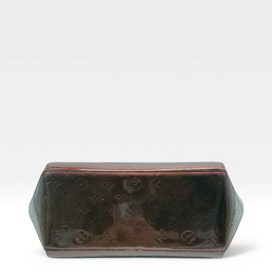 Louis Vuitton handbag Sherwood in vernis red