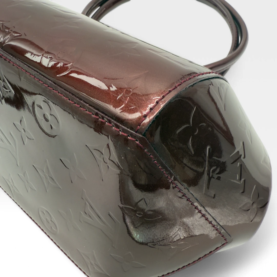 Louis Vuitton handbag Sherwood in vernis red
