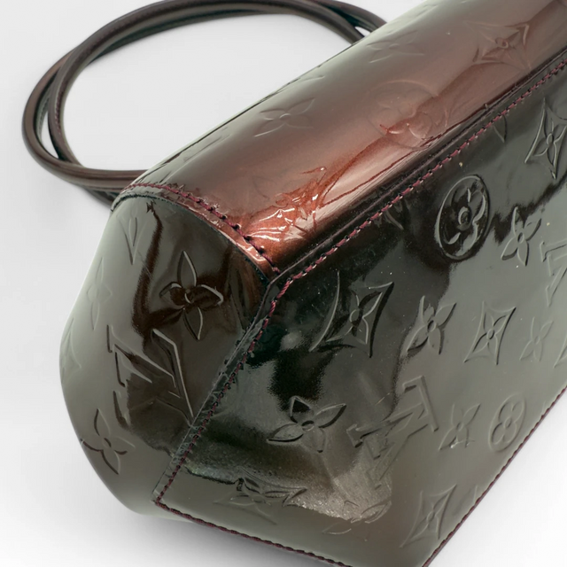 Louis Vuitton handbag Sherwood in vernis red
