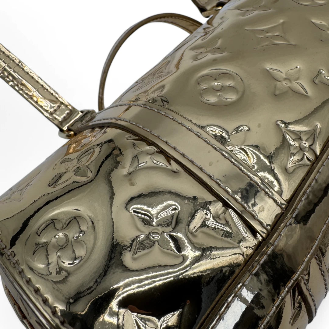 Louis Vuitton handbag Papillon 28 Miroir gold