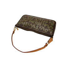 Louis Vuitton Pochette Accessoires Graffiti Stephen Sprouse