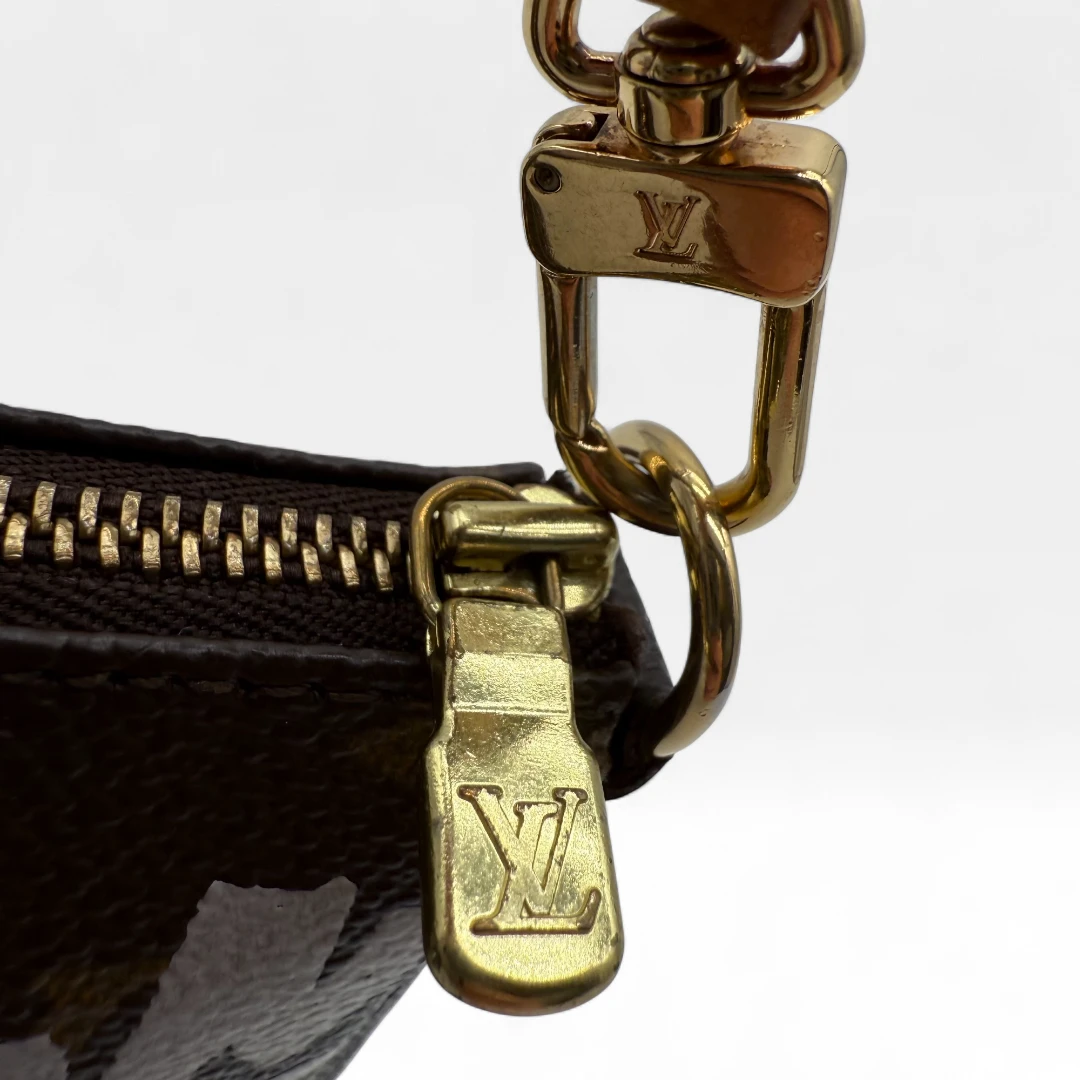 Pochette Accessoires Graffiti