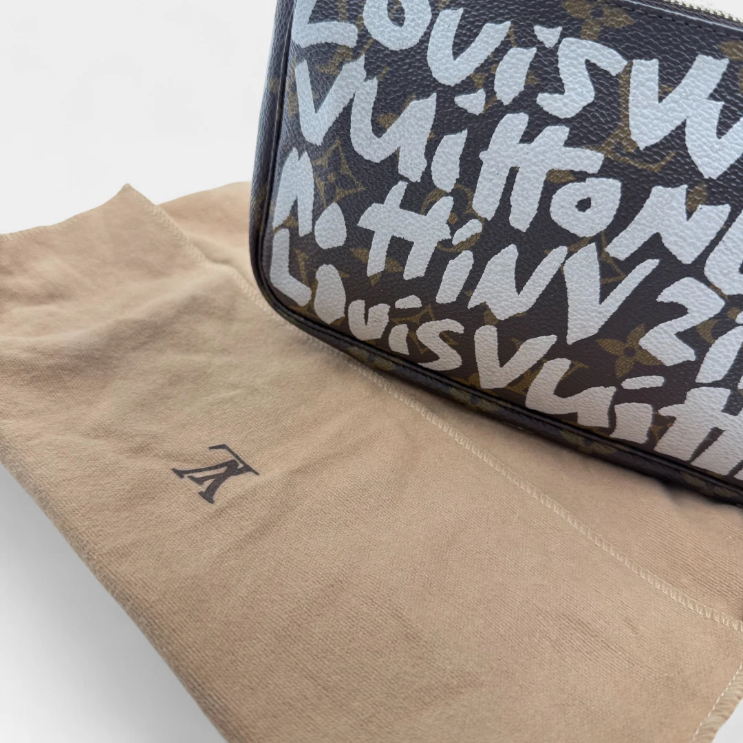 Pochette Accessoires Graffiti
