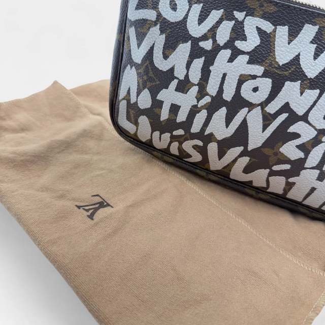 Pochette Accessoires Graffiti