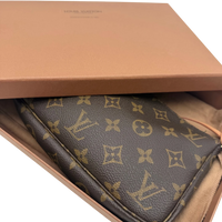 Louis Vuitton Pochette Accessoires monogram braun – mit Originalbox