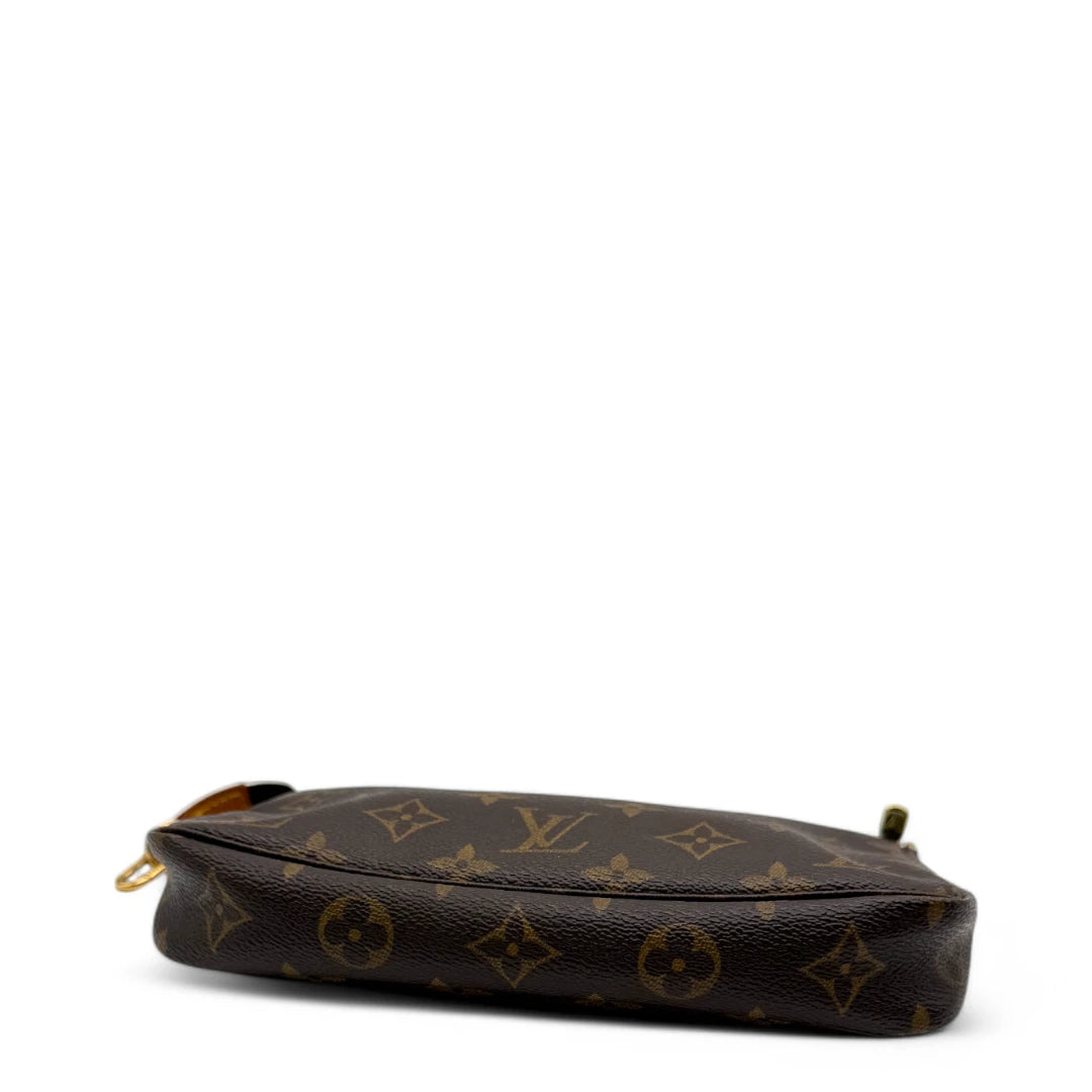 Louis Vuitton Pochette Accessories monogram brown