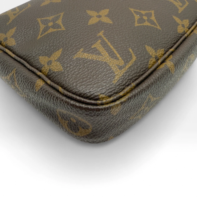 Louis Vuitton Pochette Accessoires