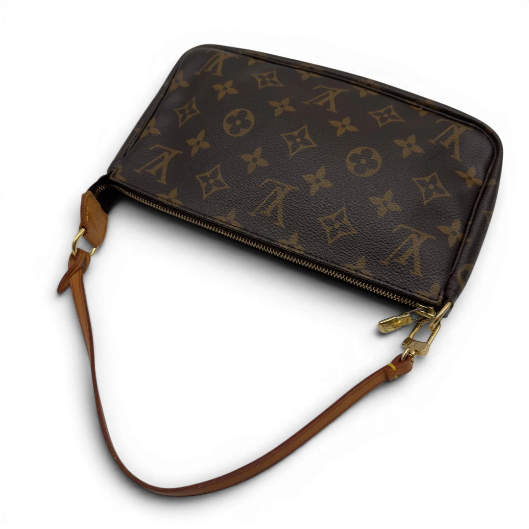 Louis Vuitton Pochette Accessoires